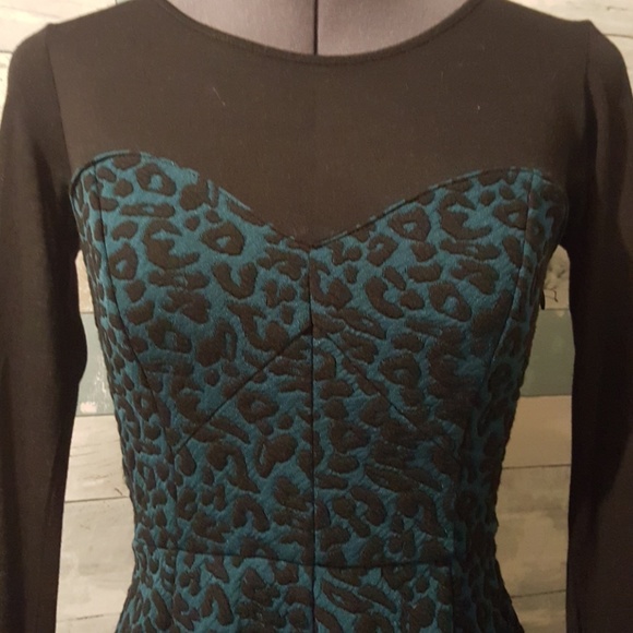 Dynamite Black & Teal print Dress - Picture 2 of 4